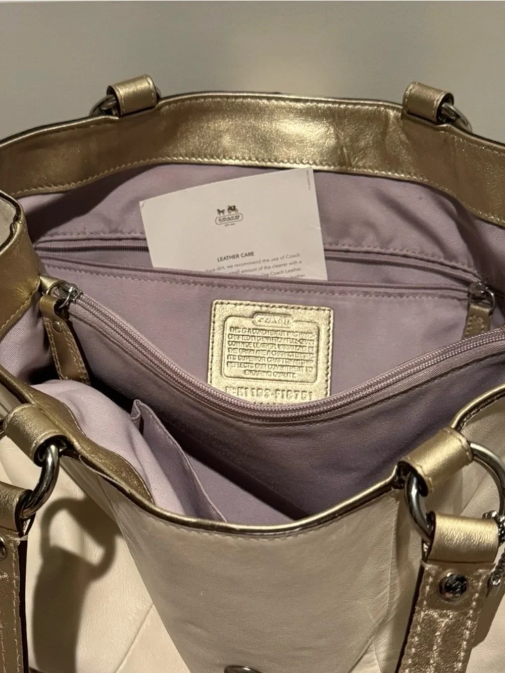 Women’s Cream Tote Handbag with Matching Wallet